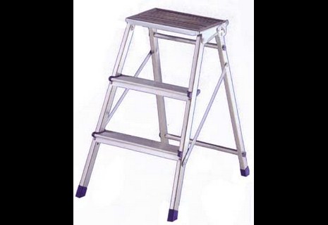 scala a 3 gradini 